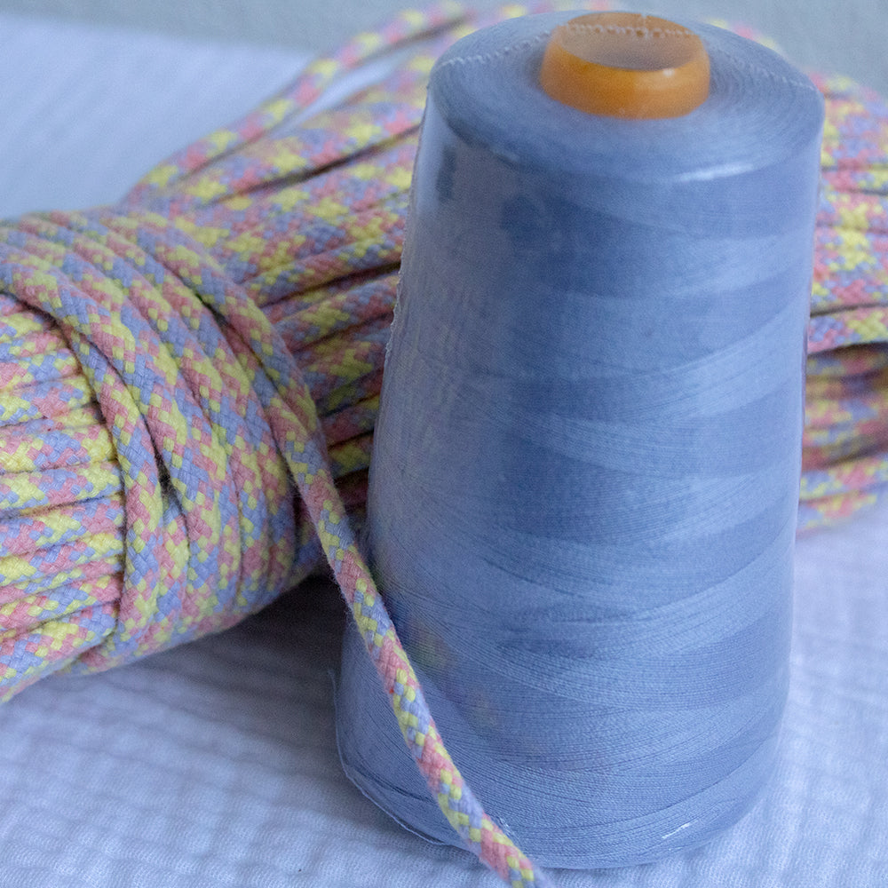 Thread Cornflower 3600 meters