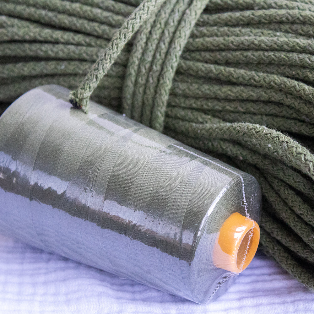 Thread Khaki 4500 meters
